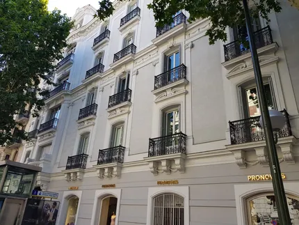 Fachada piso después